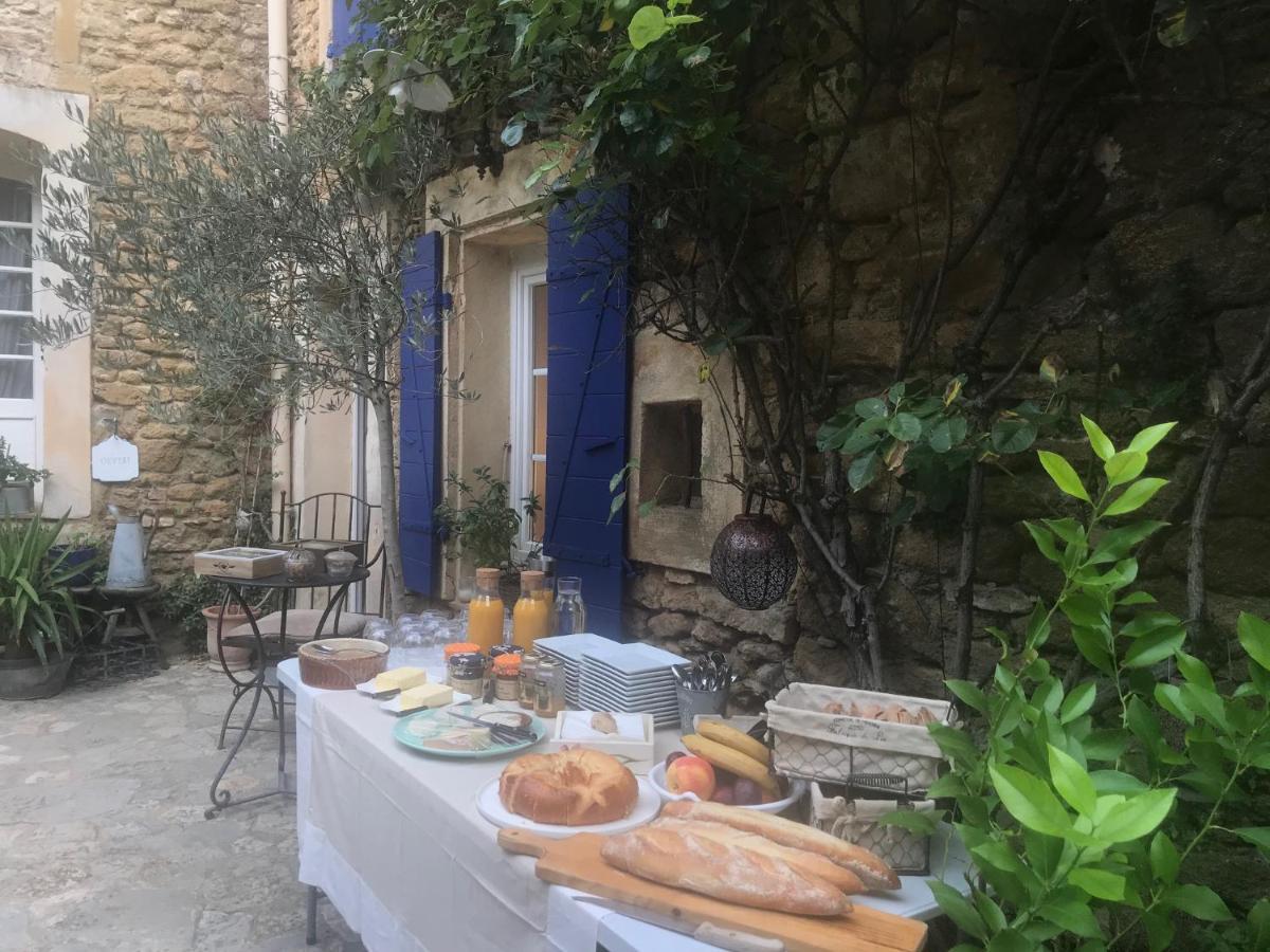 Les Aiguieres En Provence Panzió Suze-la-Rousse Kültér fotó