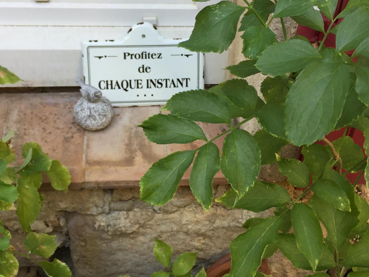 Les Aiguieres En Provence Panzió Suze-la-Rousse Kültér fotó