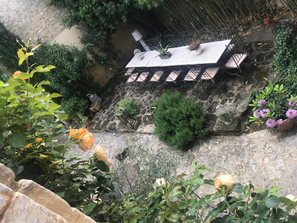 Les Aiguieres En Provence Panzió Suze-la-Rousse Kültér fotó