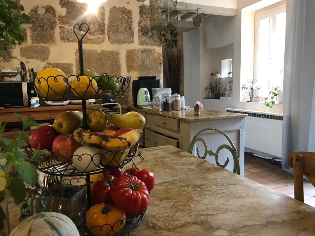 Les Aiguieres En Provence Panzió Suze-la-Rousse Kültér fotó