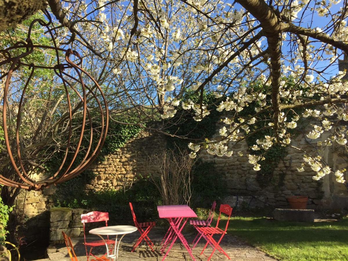 Les Aiguieres En Provence Panzió Suze-la-Rousse Kültér fotó